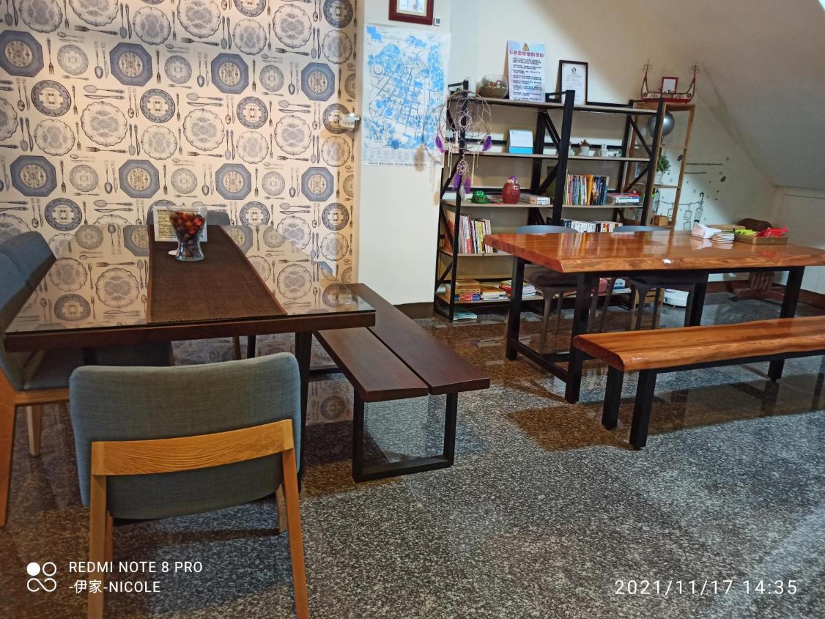 伊家民宿yi Home 志航路一段398號 T'ai-tung Extérieur photo